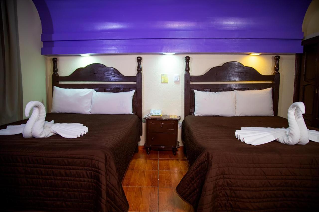 Hotel D'Monica Сан-Кристобаль-де-Ла-Касас Экстерьер фото