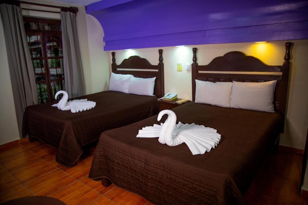 Hotel D'Monica Сан-Кристобаль-де-Ла-Касас Экстерьер фото