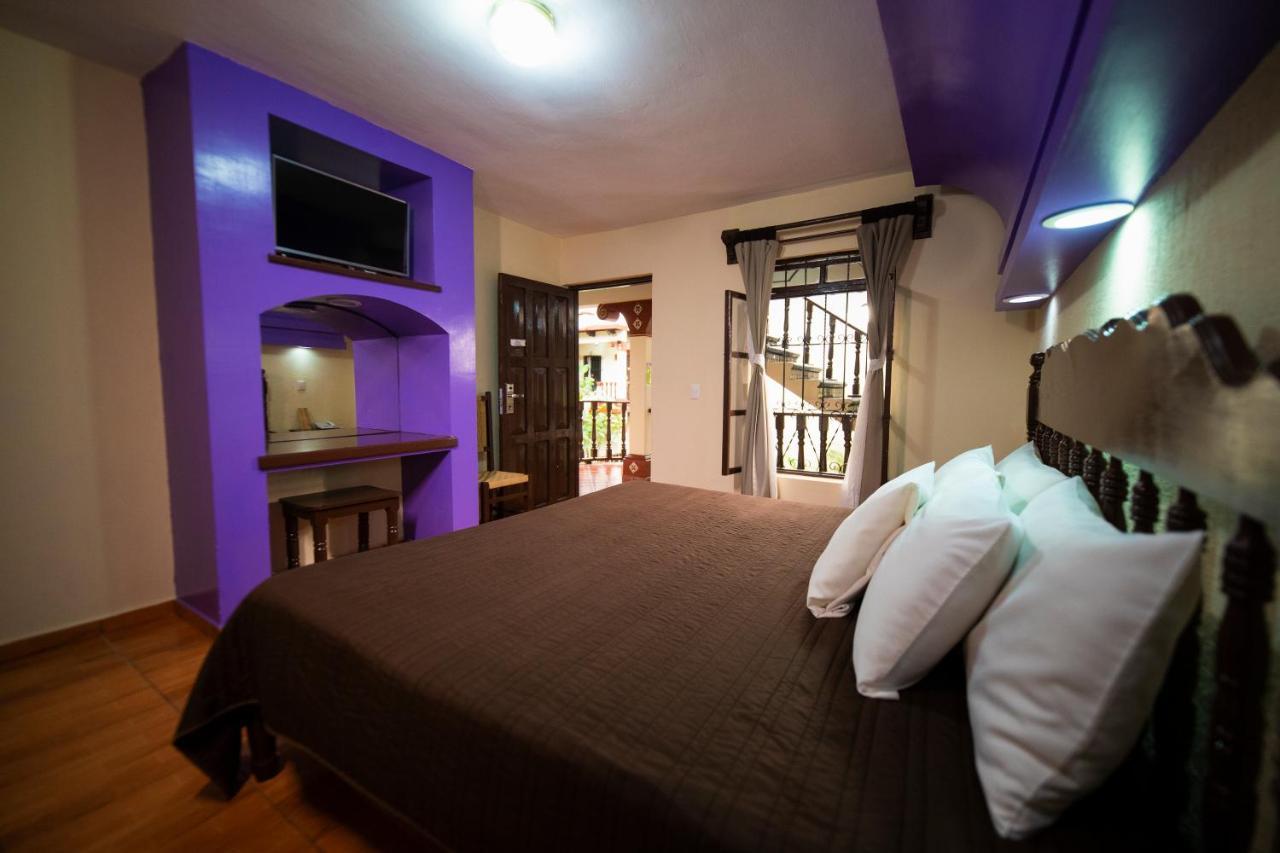 Hotel D'Monica Сан-Кристобаль-де-Ла-Касас Экстерьер фото
