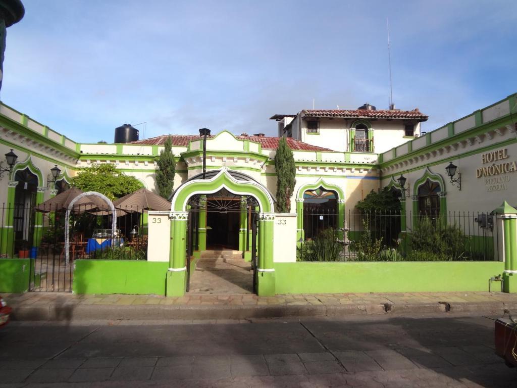 Hotel D'Monica Сан-Кристобаль-де-Ла-Касас Экстерьер фото