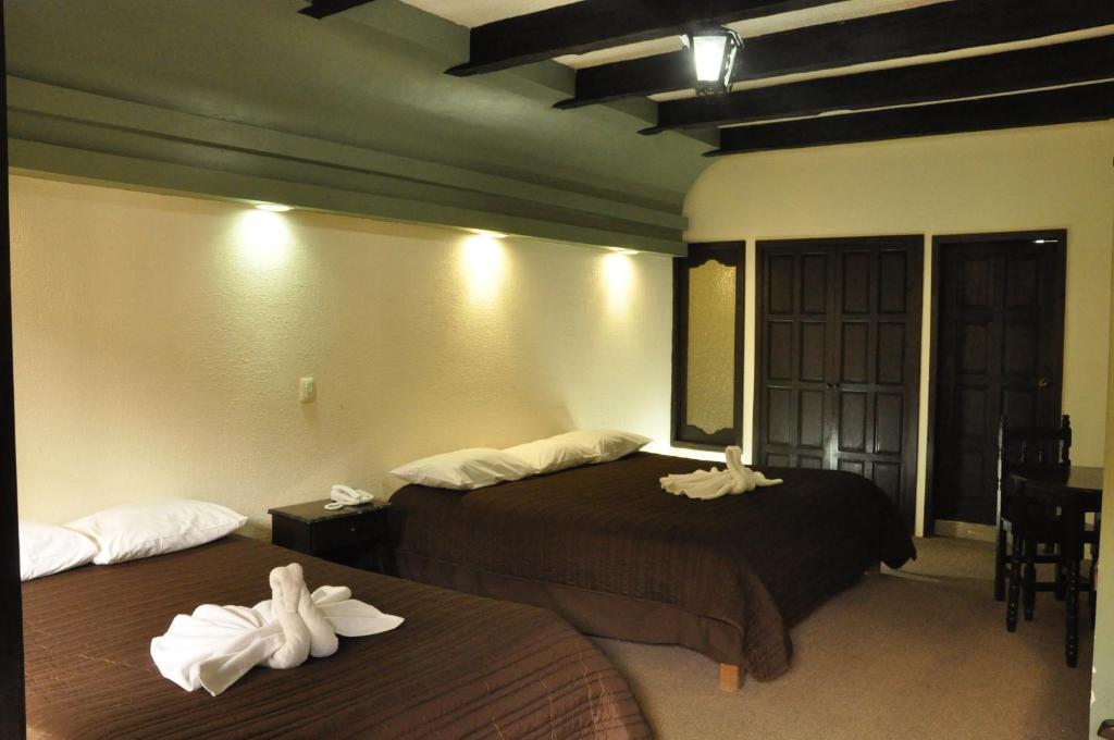 Hotel D'Monica Сан-Кристобаль-де-Ла-Касас Экстерьер фото